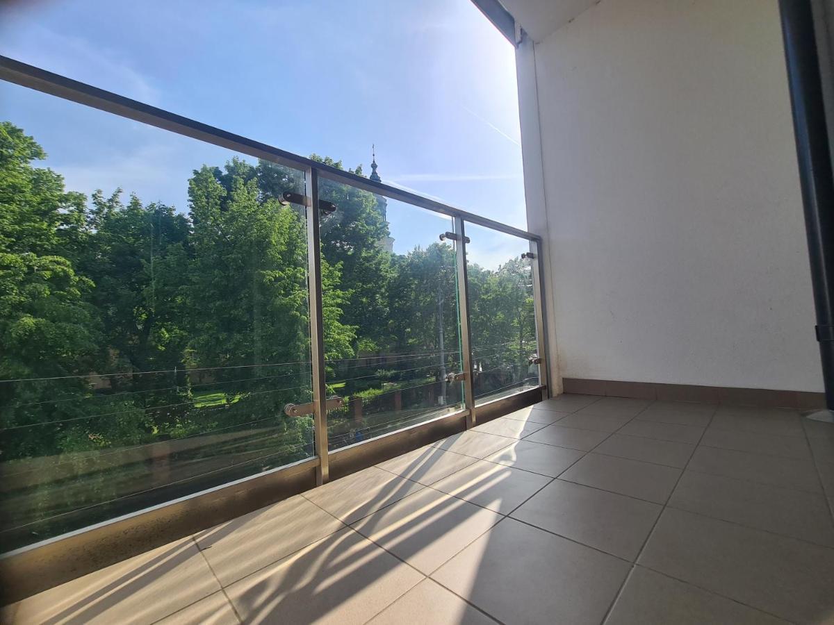 Mostowa 23 Bruno Apartment, Self Check-In 24H, Free Parking, Air-Conditioning Poznan Luaran gambar