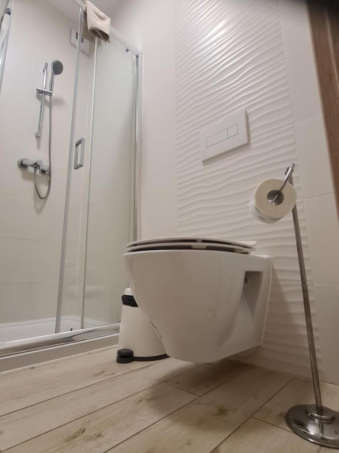 Mostowa 23 Bruno Apartment, Self Check-In 24H, Free Parking, Air-Conditioning Poznan Luaran gambar